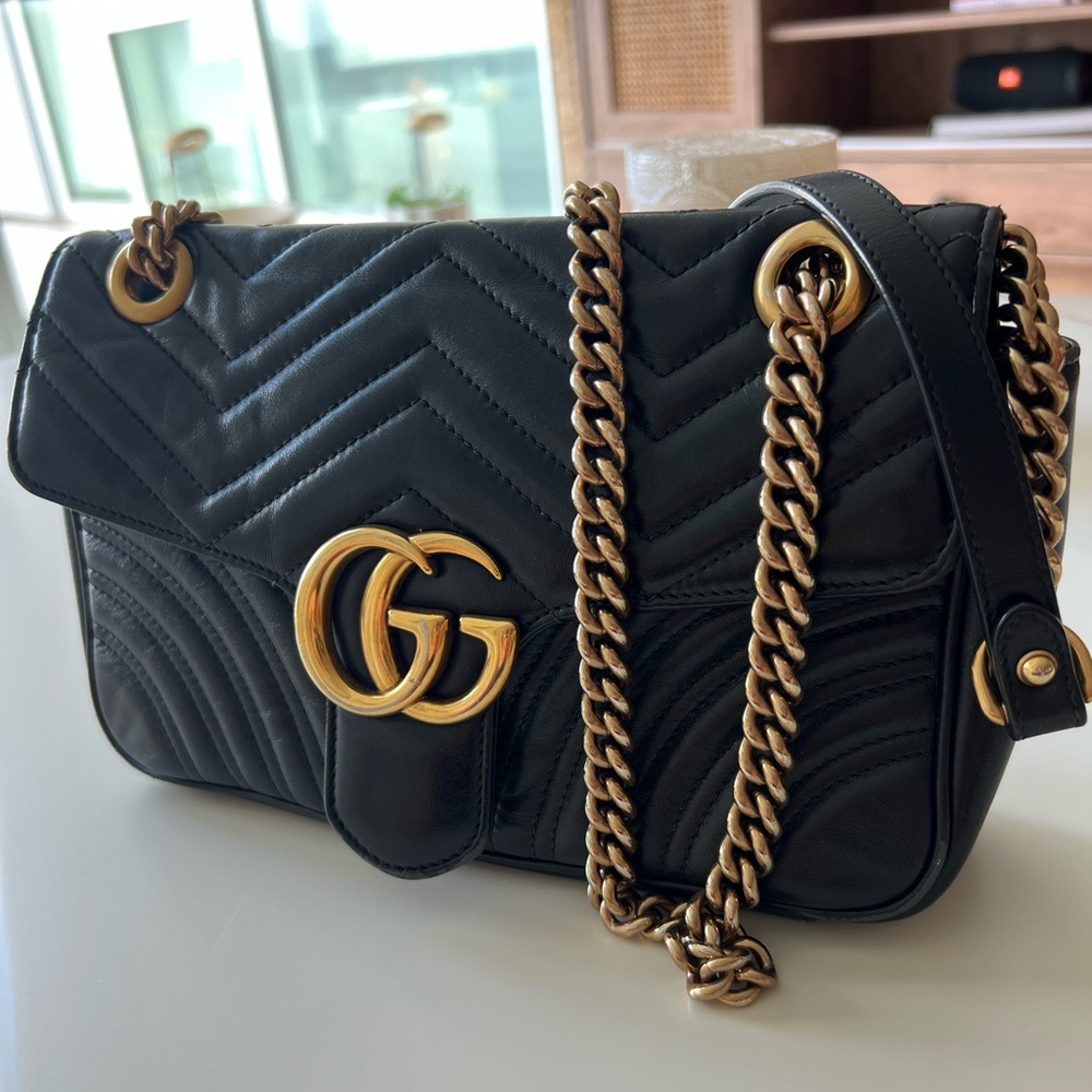 Gucci Black Quilted Shoulder Bag with Gold Chain